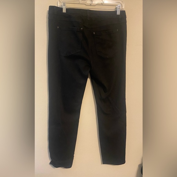 Lauren Conrad Skinny Jeans - Picture 3 of 4